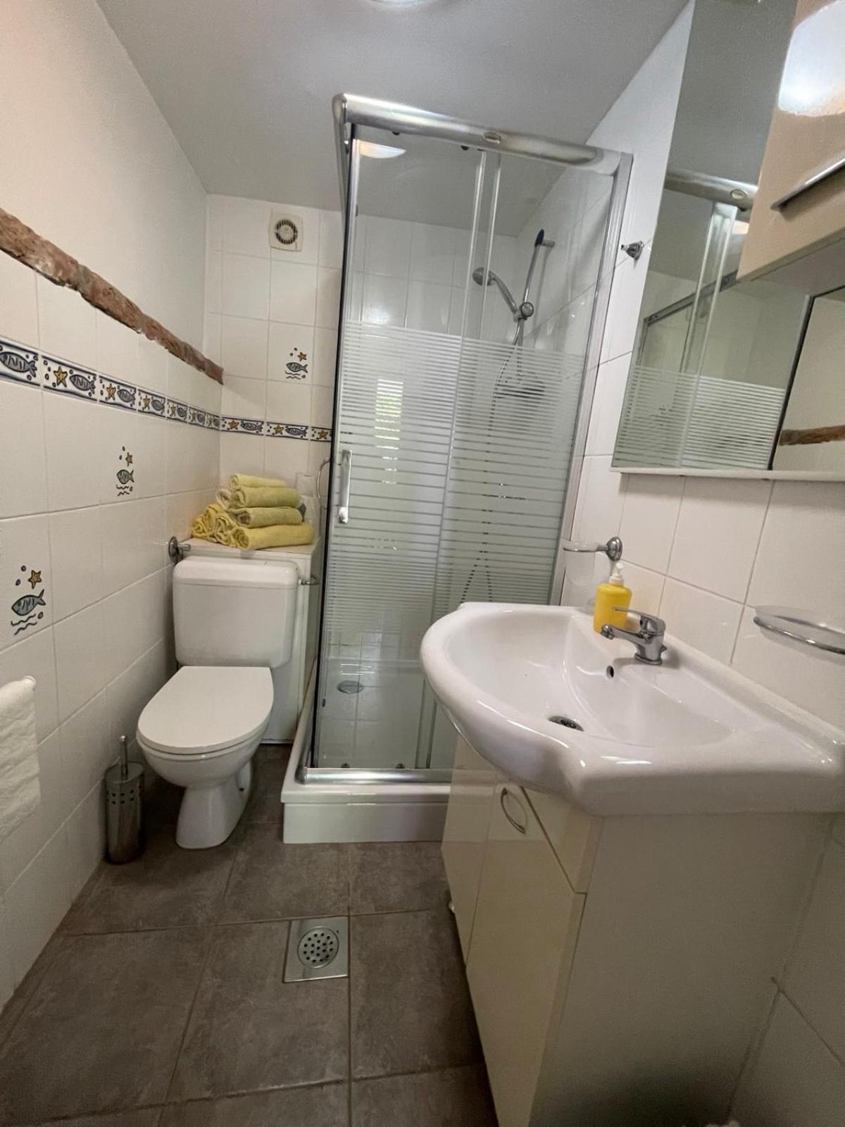 Apartment Kalikut Beli Zimmer foto